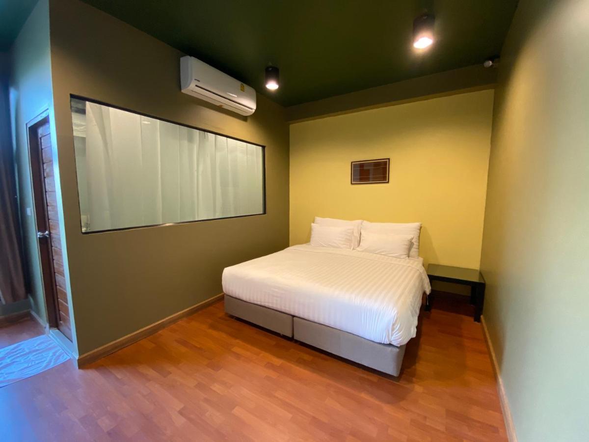 Work Den Chiangrai Hotel Chiang Rai Exterior foto